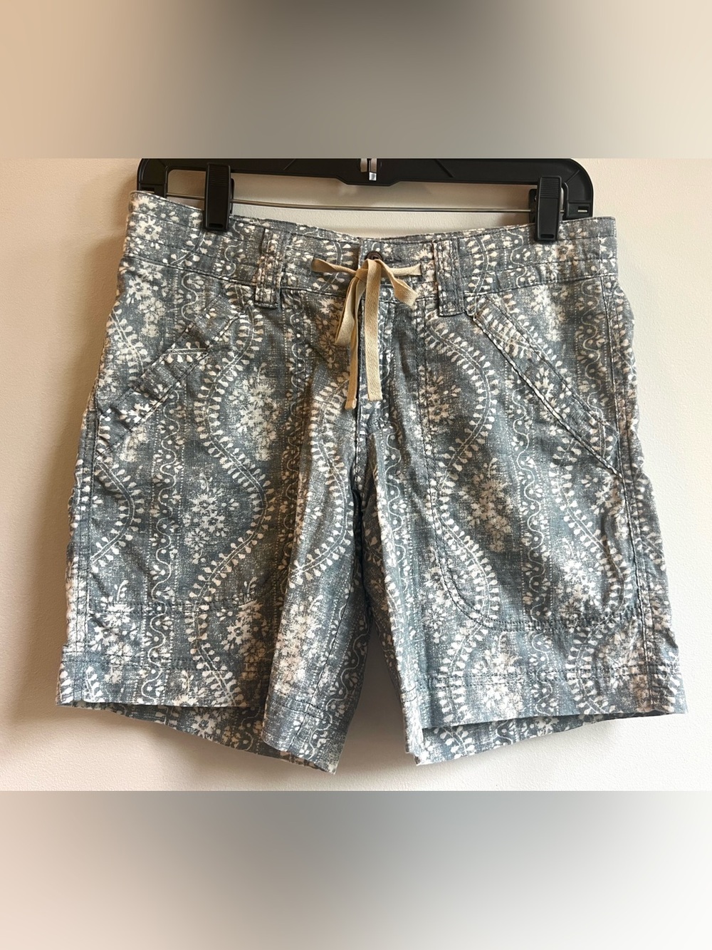 Patagonia Casual Hemp and Organic Cotton Blue Printed Women’s Shorts
